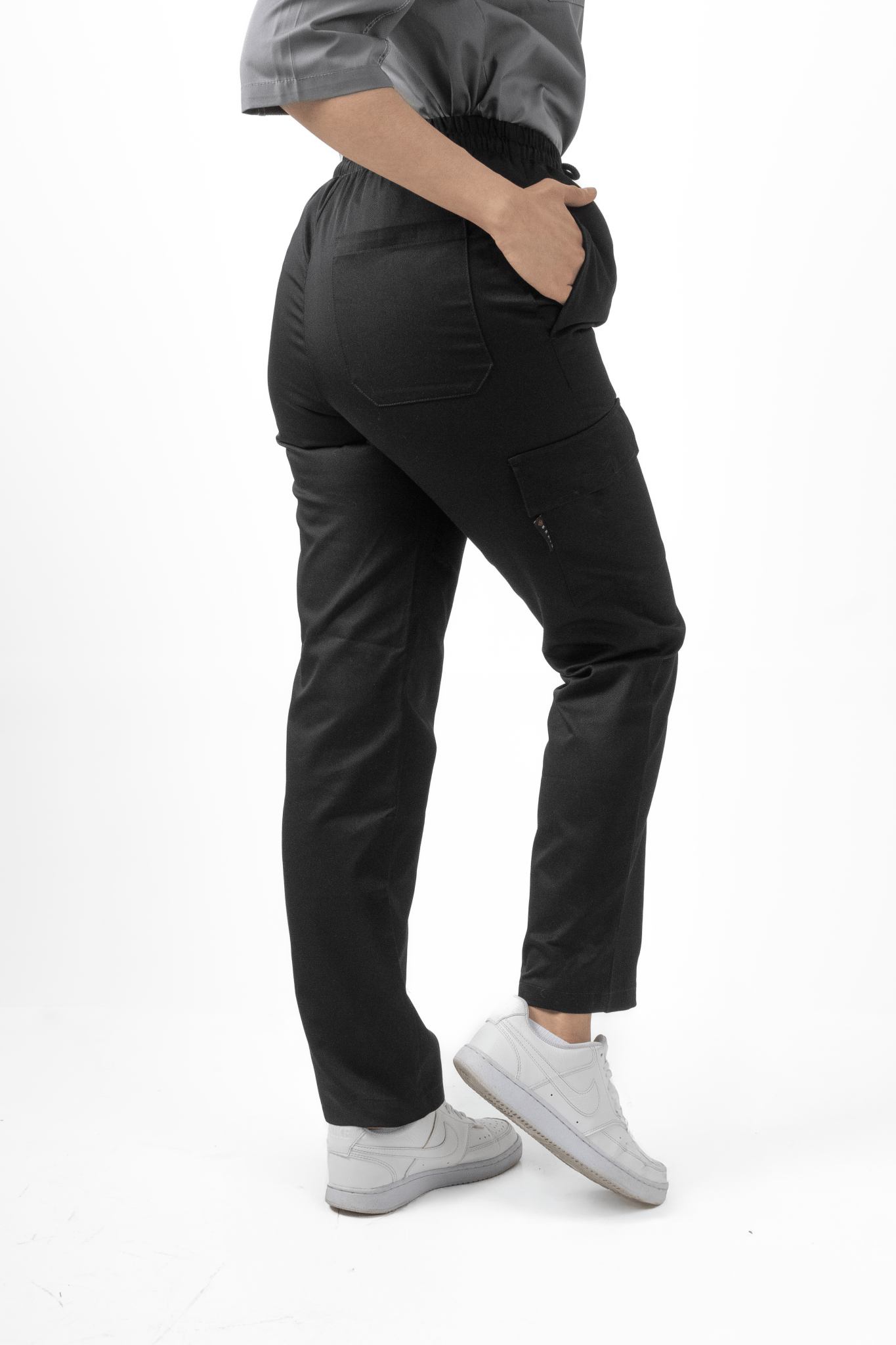 PANTALON DELHI CHEF DAMA #Color_Negro